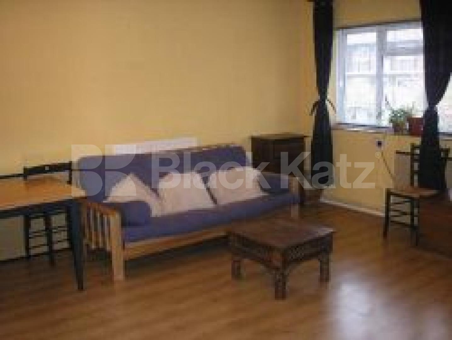 			Studio Apartment, 1 bath, 1 reception Studio			 St Albans Road, PARLIAMENT HILL